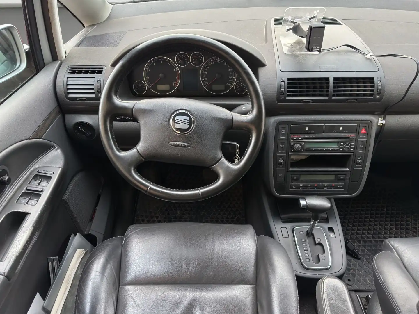 SEAT Alhambra 1.8 Turbo/MOTORSCHADEN/I.Hand Silber - 2