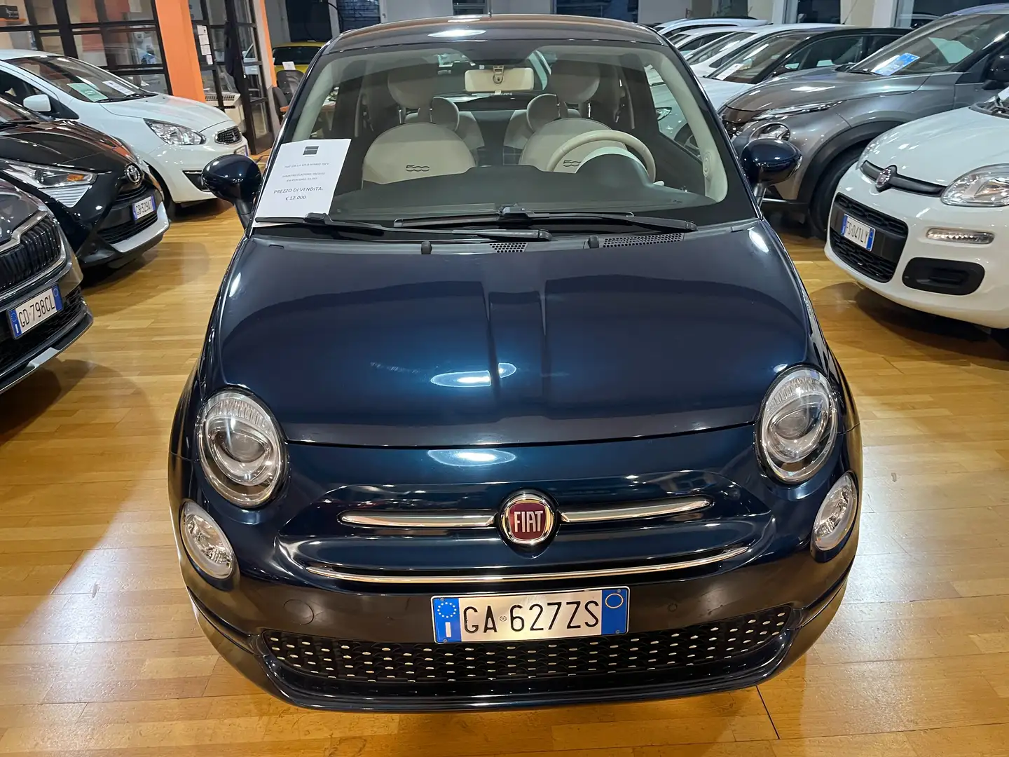 Fiat 500 500 III 1.0 hybrid 70cv Blauw - 1