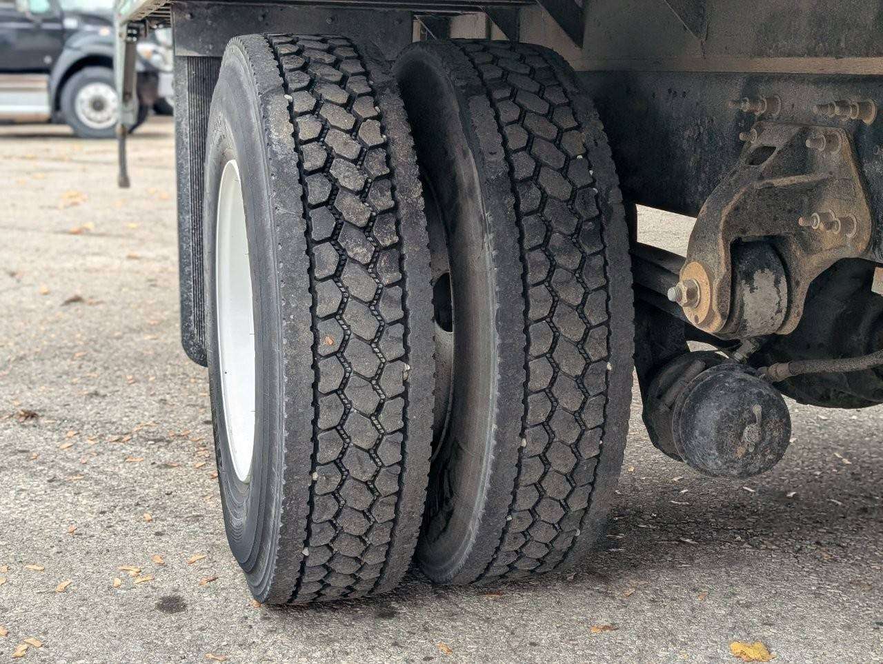 2023 Hino L7