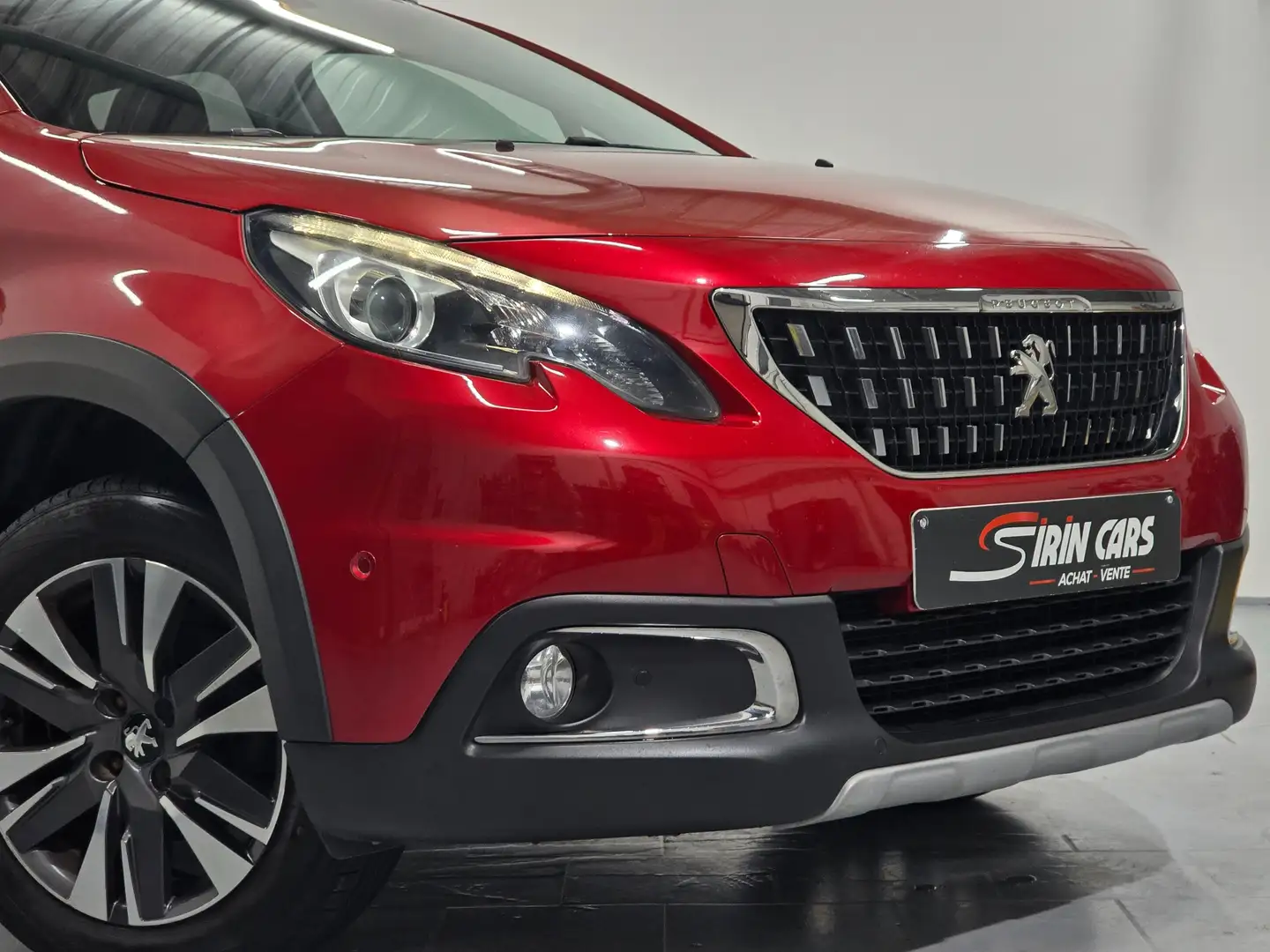 Peugeot 2008 Euro6 * Navi * Toit pano * Carnet * GARANTIE - 2