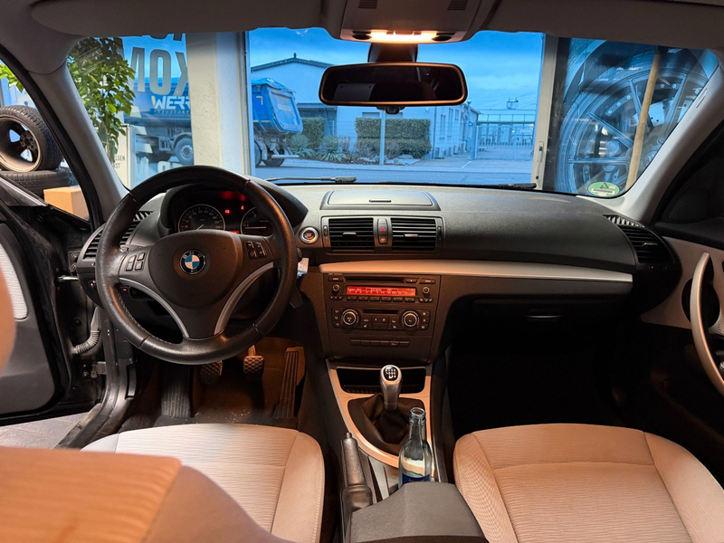 BMW 120 d Edition Sport PDC SITZHEIZUNG 2 HAND TOP — photo 14