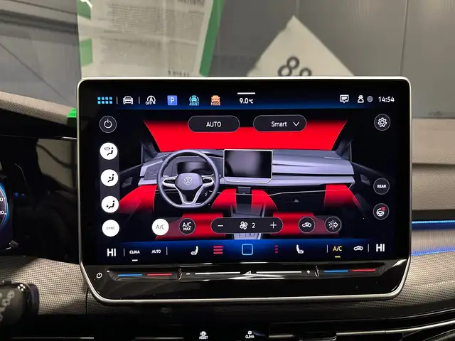 Volkswagen Golf view 26