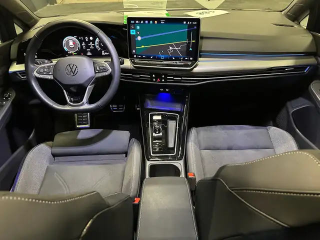 Volkswagen Golf view 13