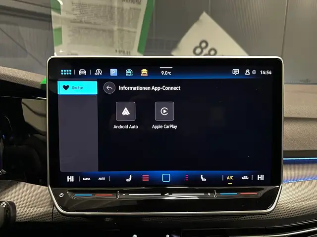 Volkswagen Golf view 29