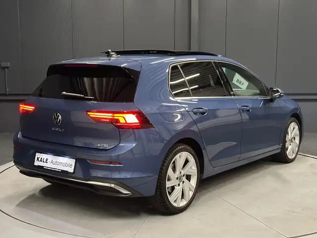 Volkswagen Golf view 6
