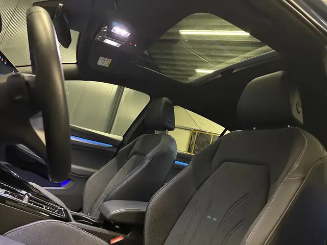 Volkswagen Golf main image