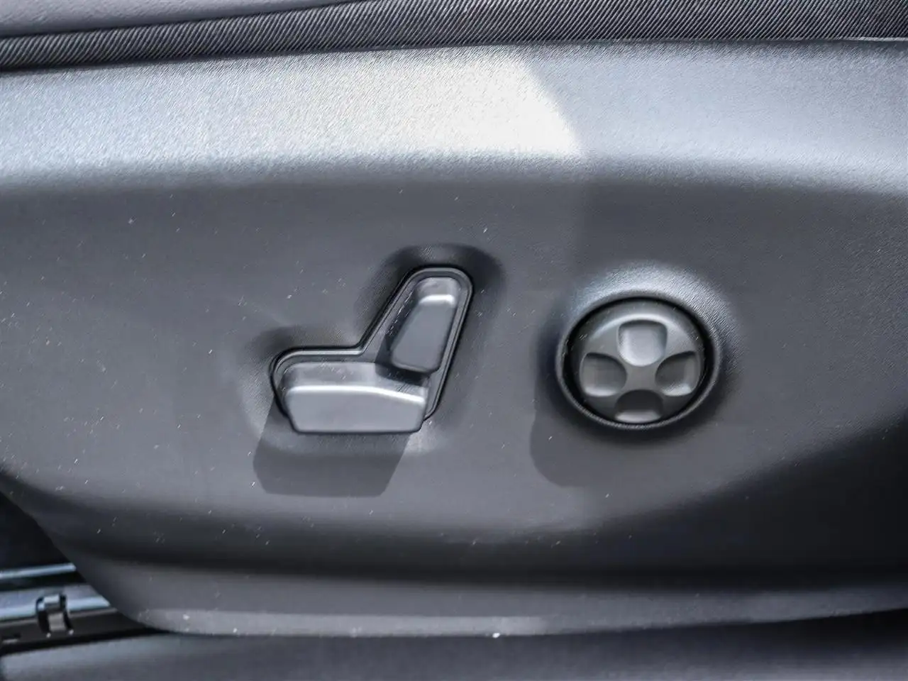 Chrysler Pacifica снимка Chrysler Pacifica