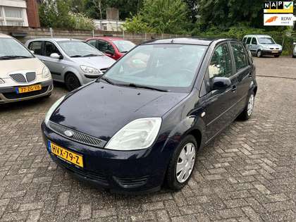 Ford Fiesta 1.3 Ambiente // Airco // Nieuwe APK !!