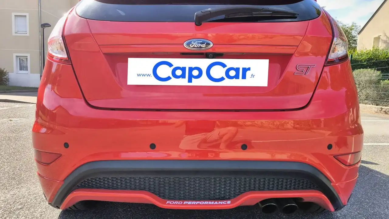 Ford Fiesta ST — photo 21