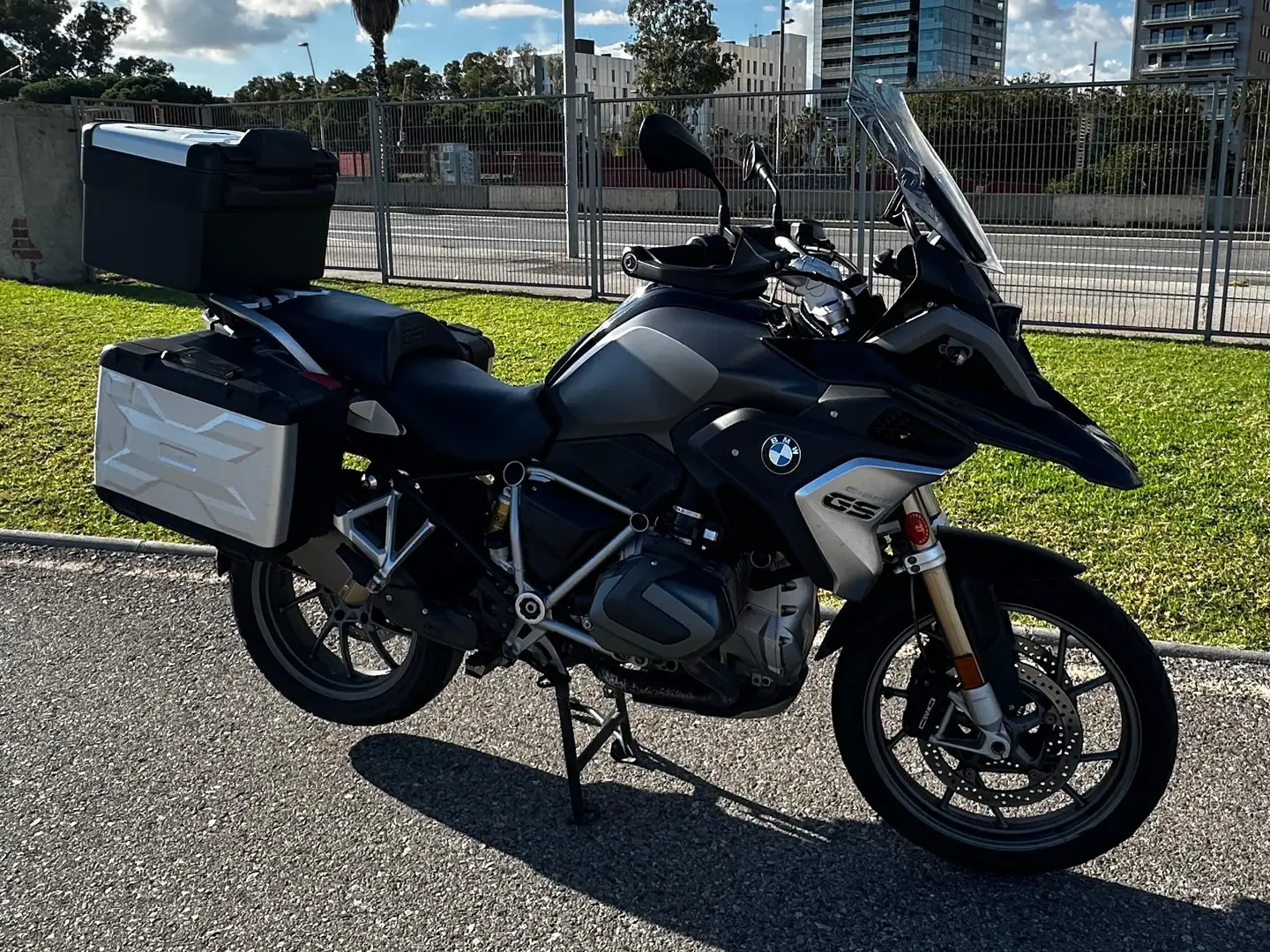 BMW R 1250 GS Negro Tormenta Metalizado Negro - 1