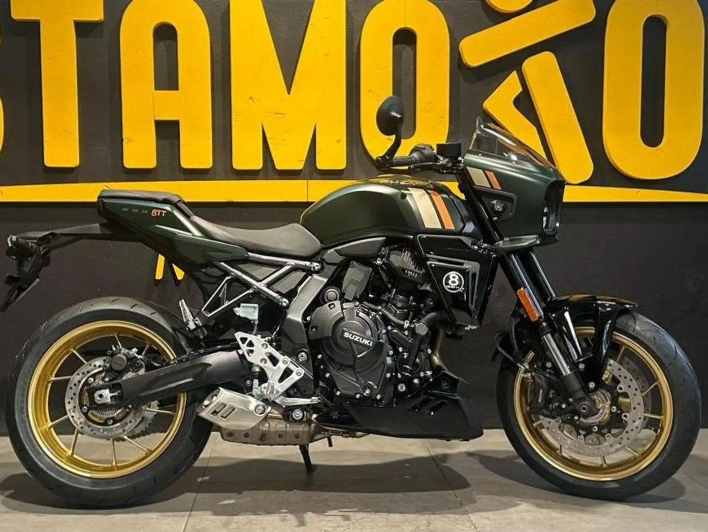 Suzuki GSX-8TT Verde - 1