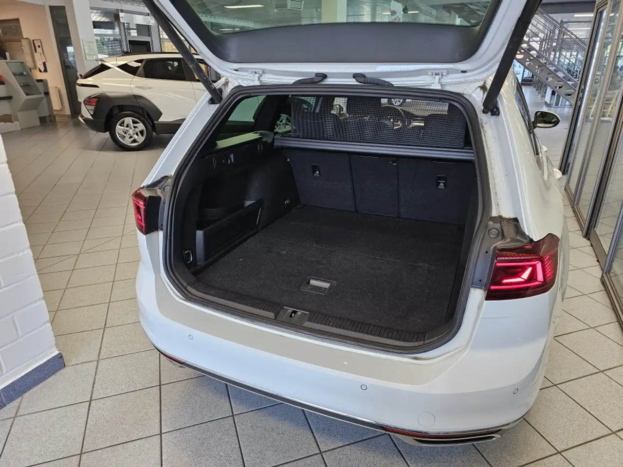 Volkswagen Passat, фото 1