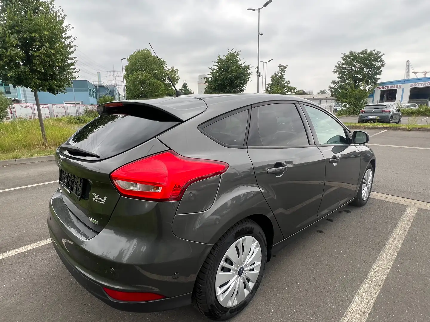 Ford Focus Business Grau - 2