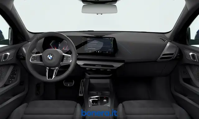 BMW 1 Series view 3