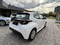 Toyota Yaris 1.5h Active FULL HYBRID PREZZO REALE Weiß - thumbnail 6