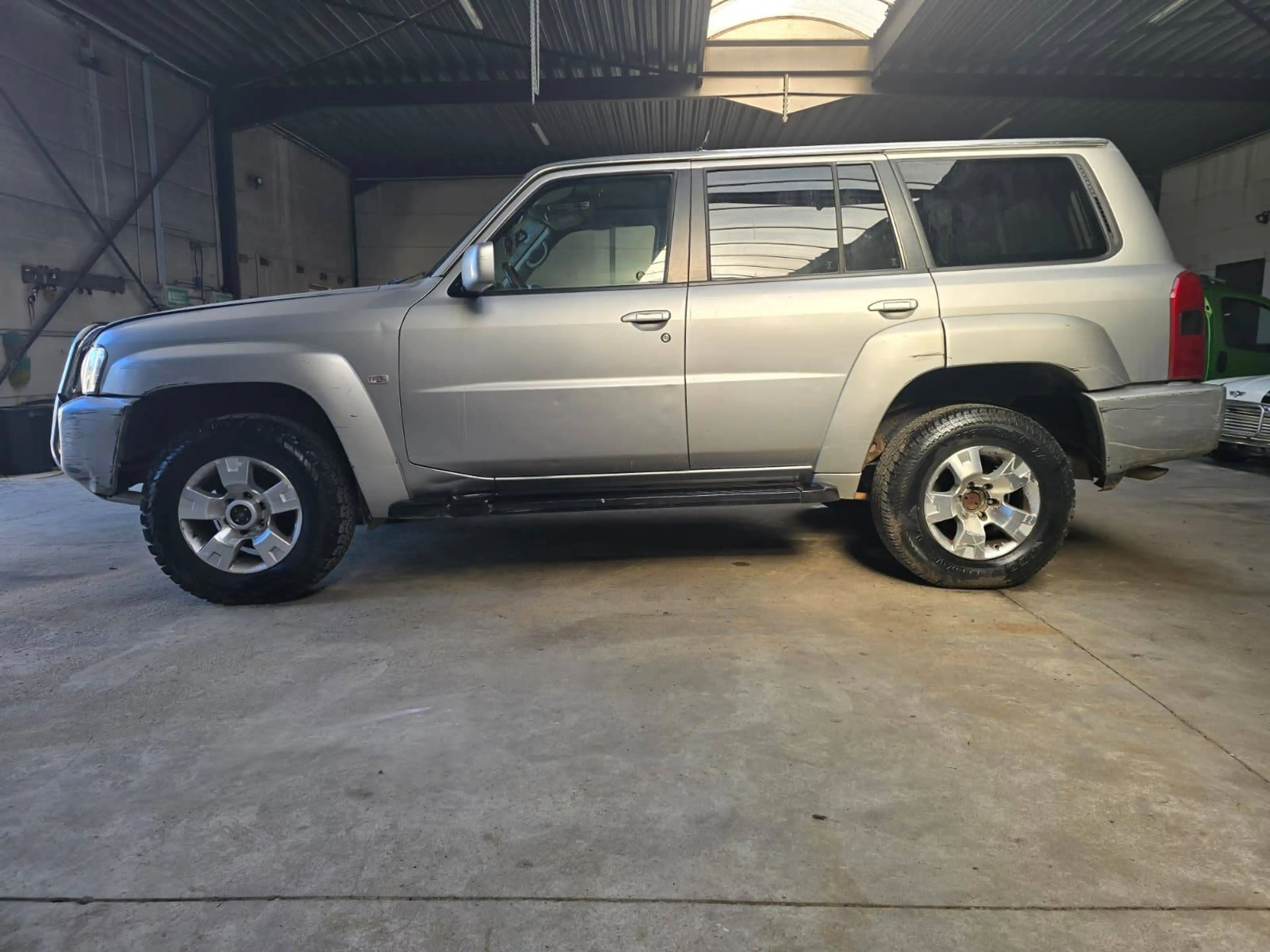 Nissan Patrol Patrol 3.0 Turbo Di 16v Luxe Navi — photo 2
