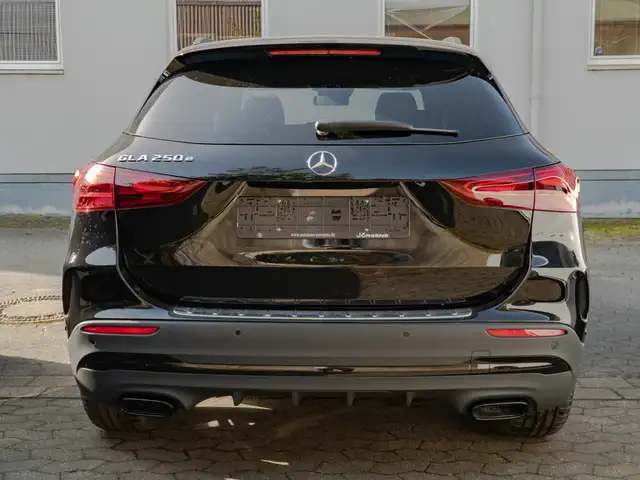Mercedes-Benz Gla view 7