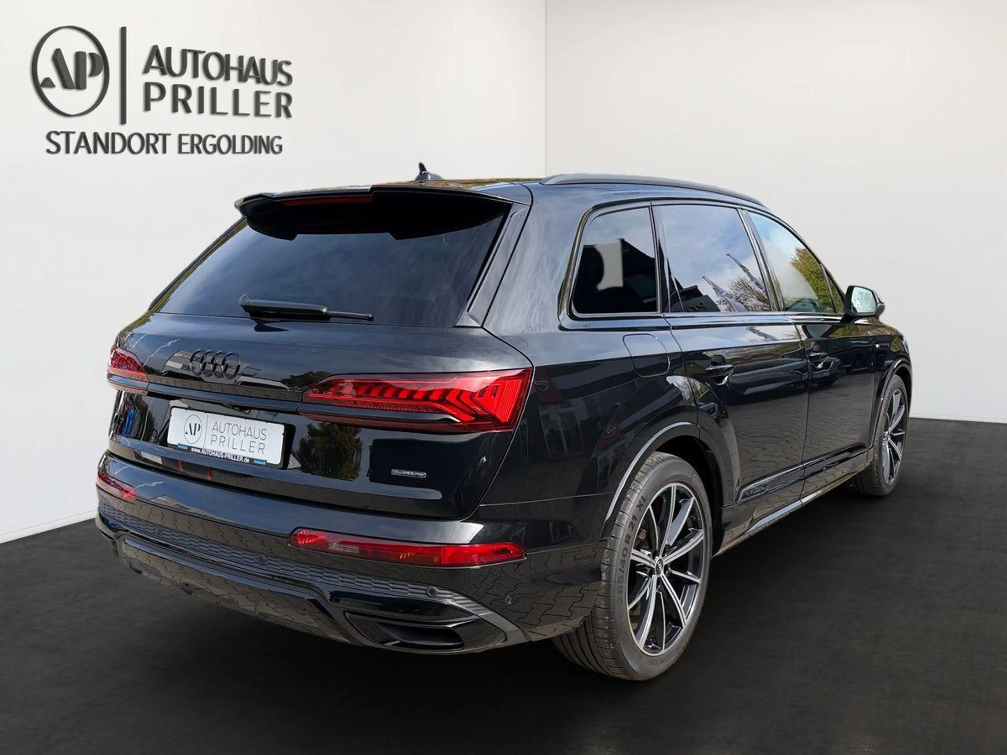 Audi Q7 50 TDI 3.0 V6/Quattro/S-Line/SportPlus — photo 6