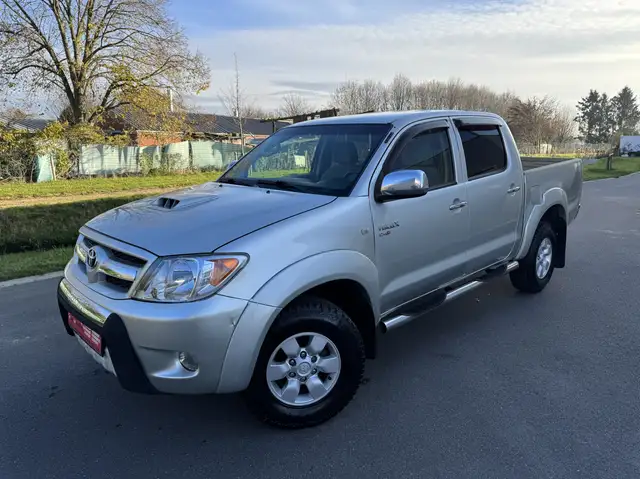 Toyota Hilux 2.5D-4D 4x4 Double Cab / Export Afrik Only