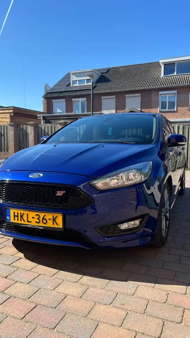 Ford Focus Ford Focus 2018 ST 125Pk 1.0 Blauw - 1