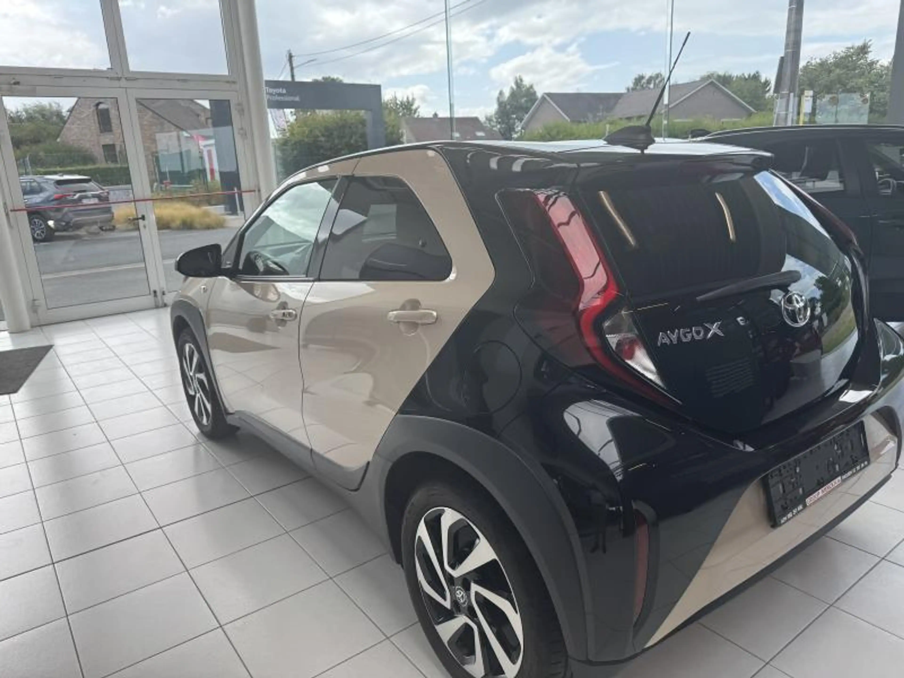 Toyota Aygo X pulse+TECH PACK — photo 6