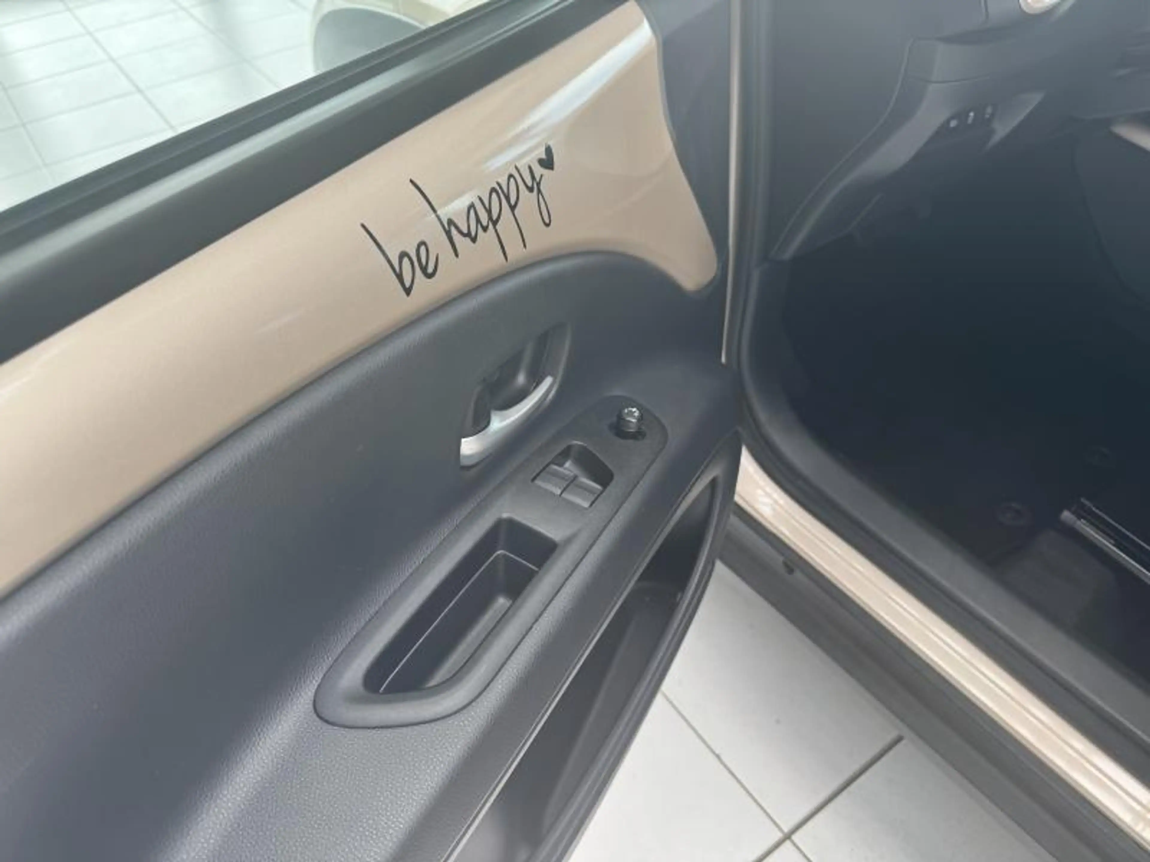 Toyota Aygo X pulse+TECH PACK — photo 8