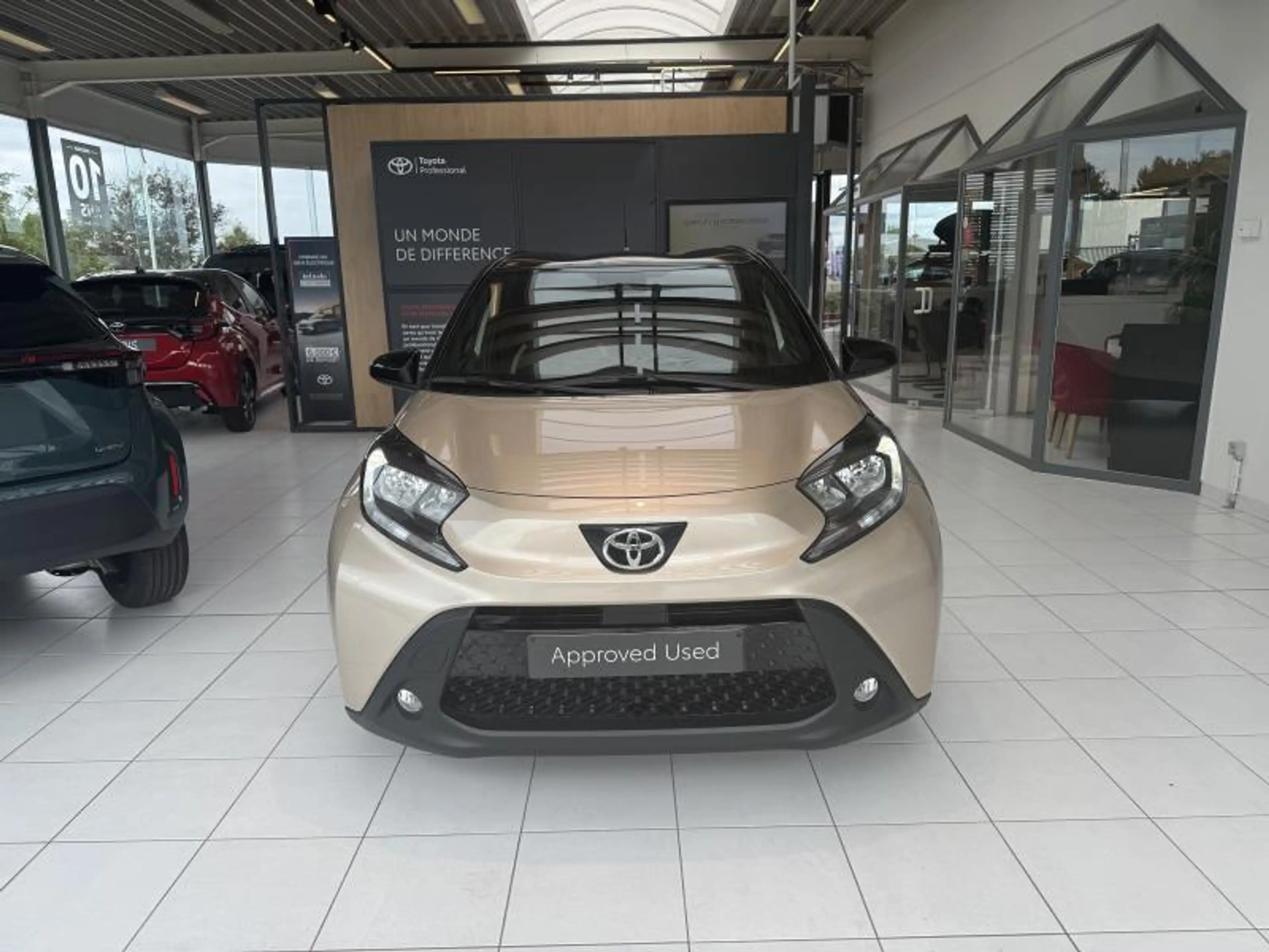 Toyota Aygo X pulse+TECH PACK — photo 2