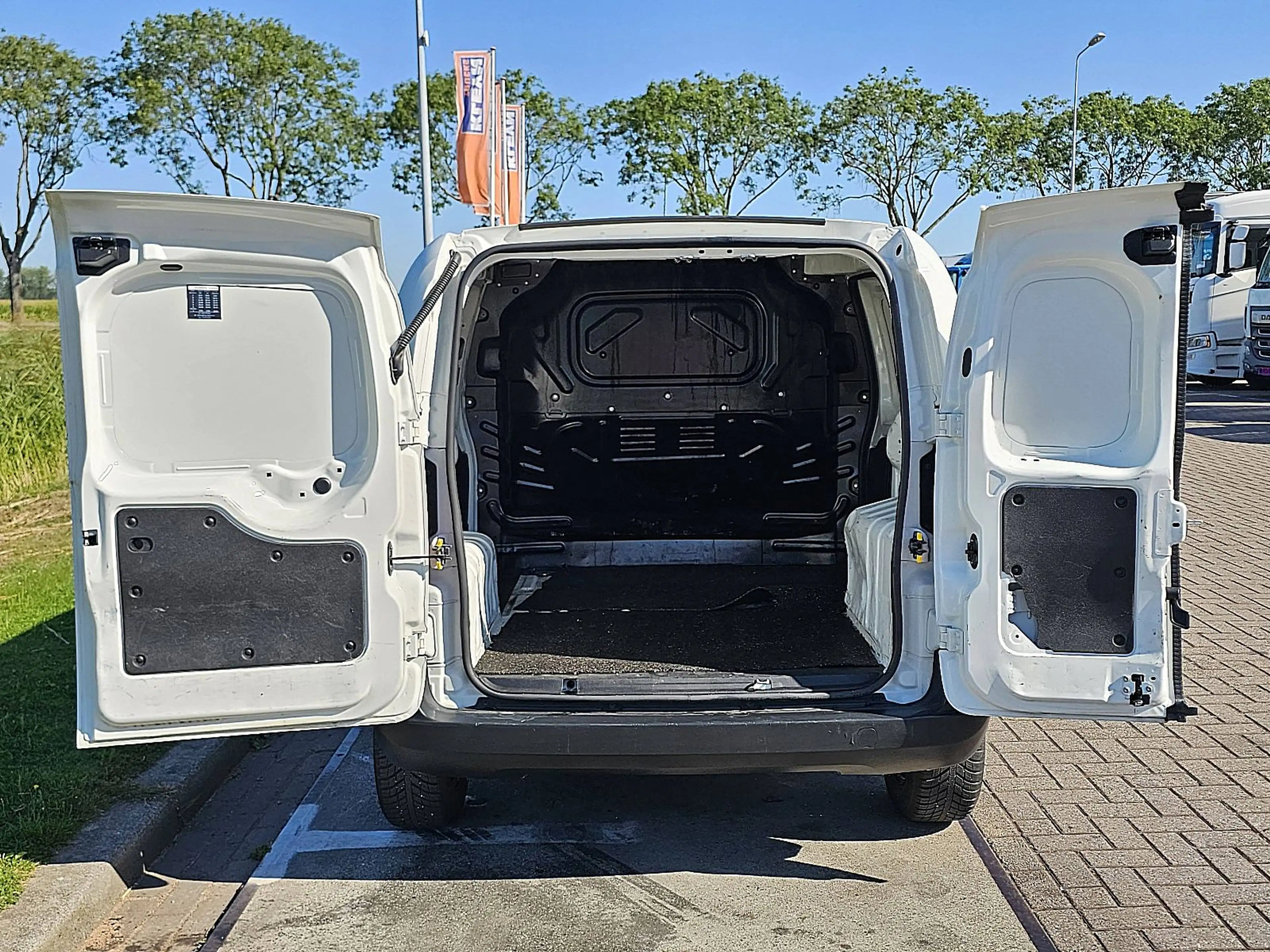 Fiat Fiorino 1.3 EURO6 — photo 13