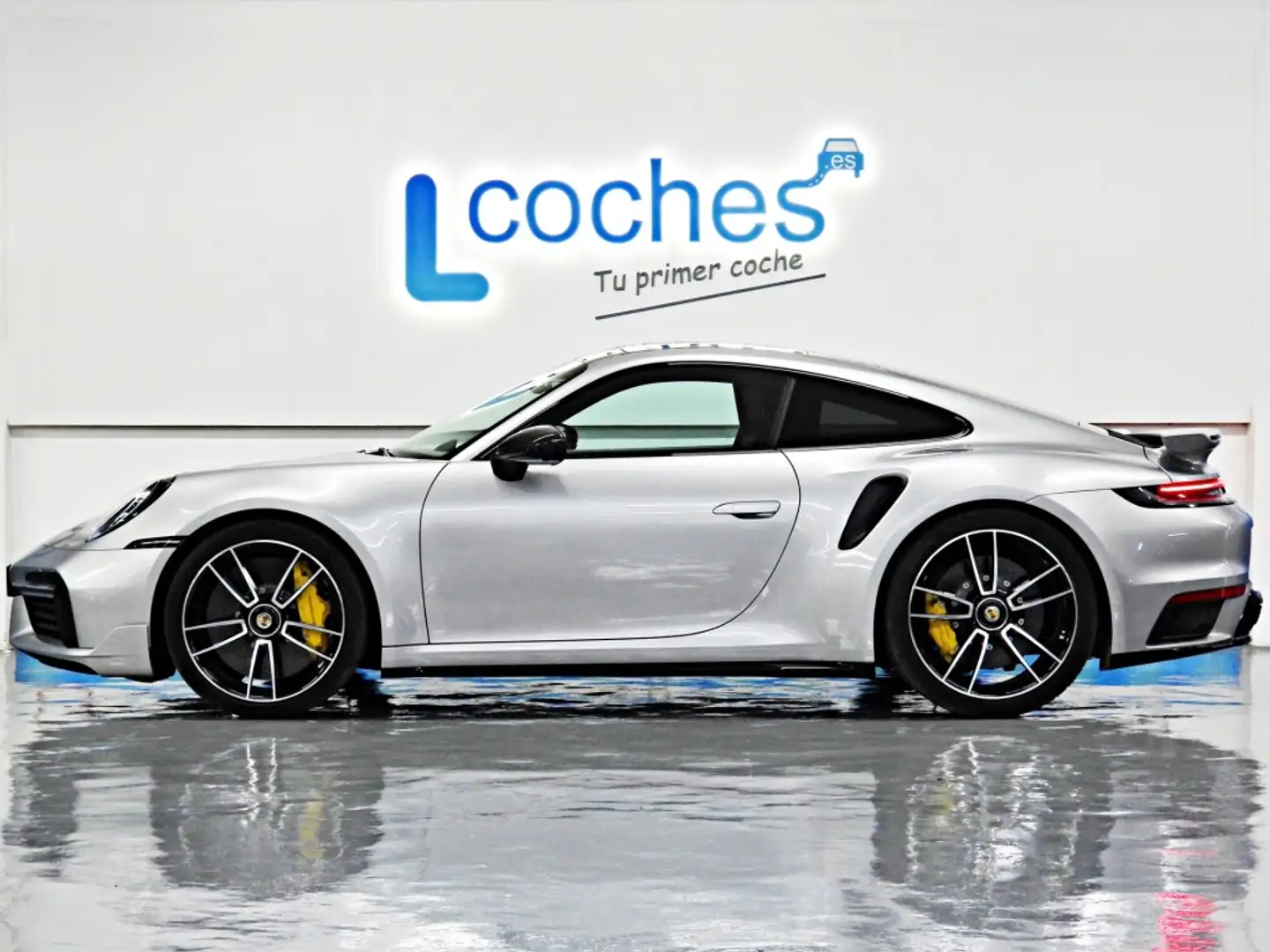 Porsche 992 Turbo S Coupé PDK Argent - 2