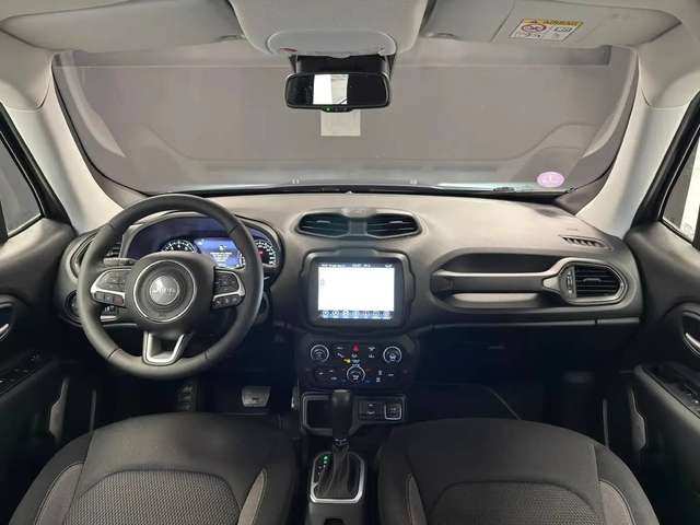 Jeep Renegade — photo 9