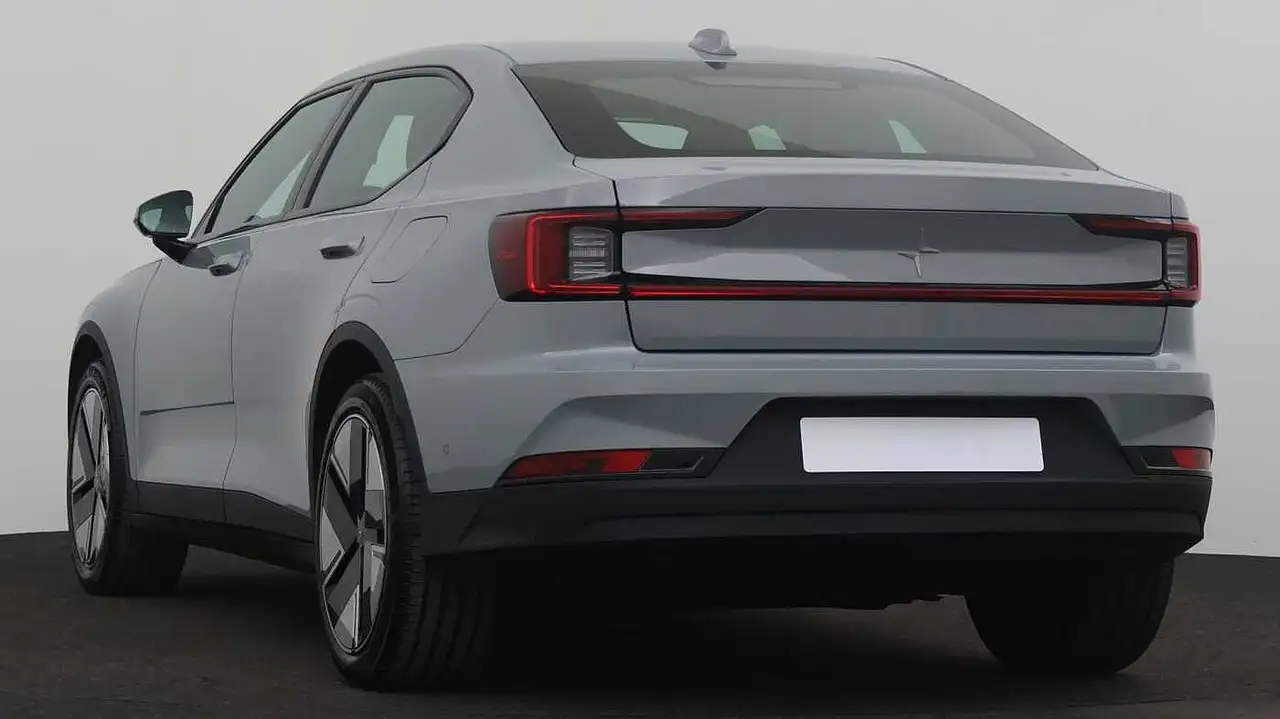 Polestar 2 2025