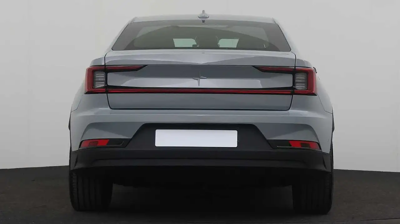 Polestar 2 2025