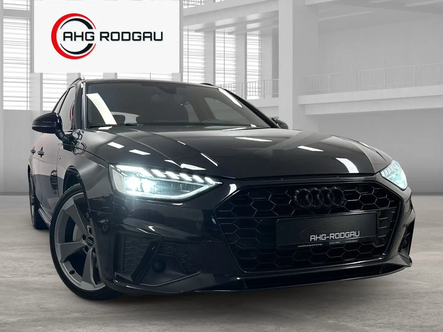 Audi A4 Avant 40 TDI/3x S line/KAMERA/LED/NAVI Schwarz - 1