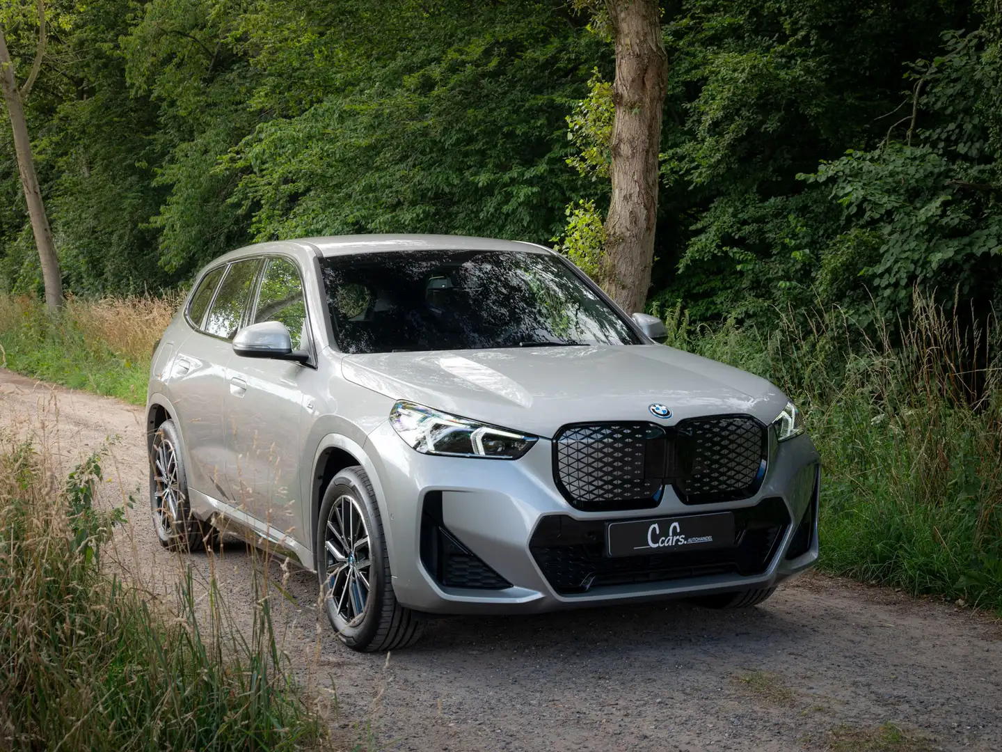 BMW iX1 eDrive20 M Sport | PREMIUM PACK | ACC | PRIVACY Argintiu - 1