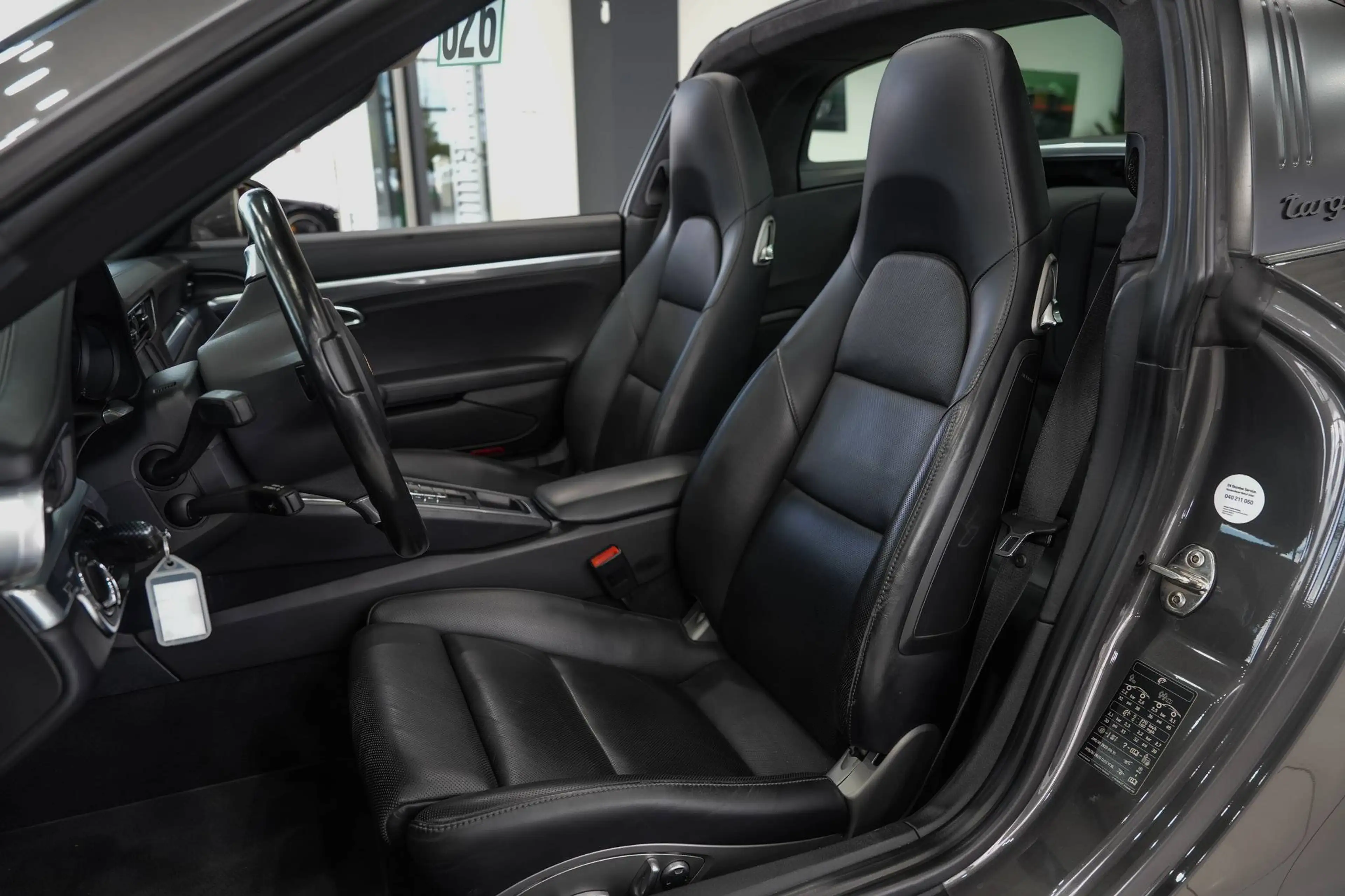 Porsche 911 Targa 4 S*SPORTSITZE*14-WEGE*SOUND-PKG+*KAM* — photo 10