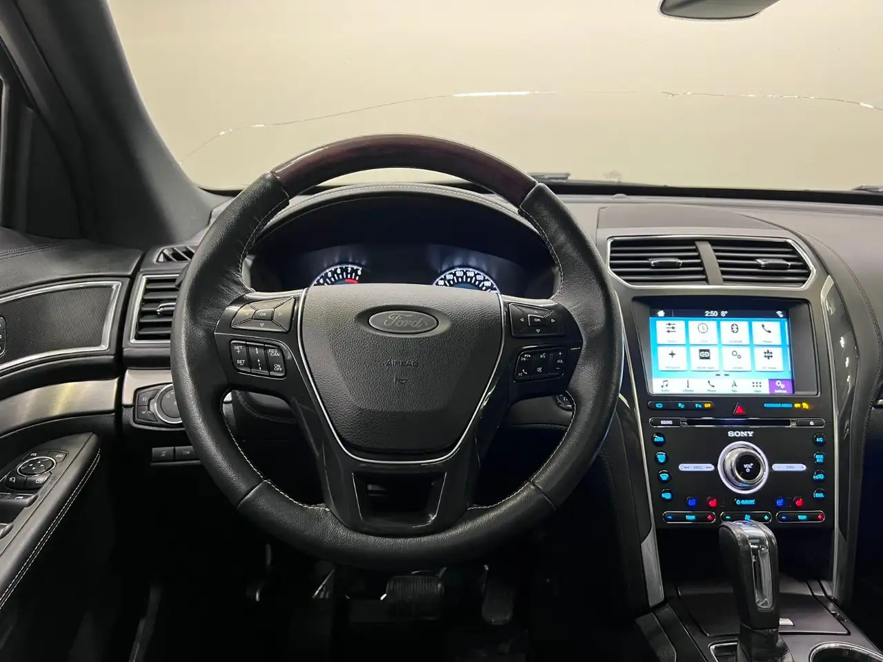 Ford Explorer fotografie Ford Explorer