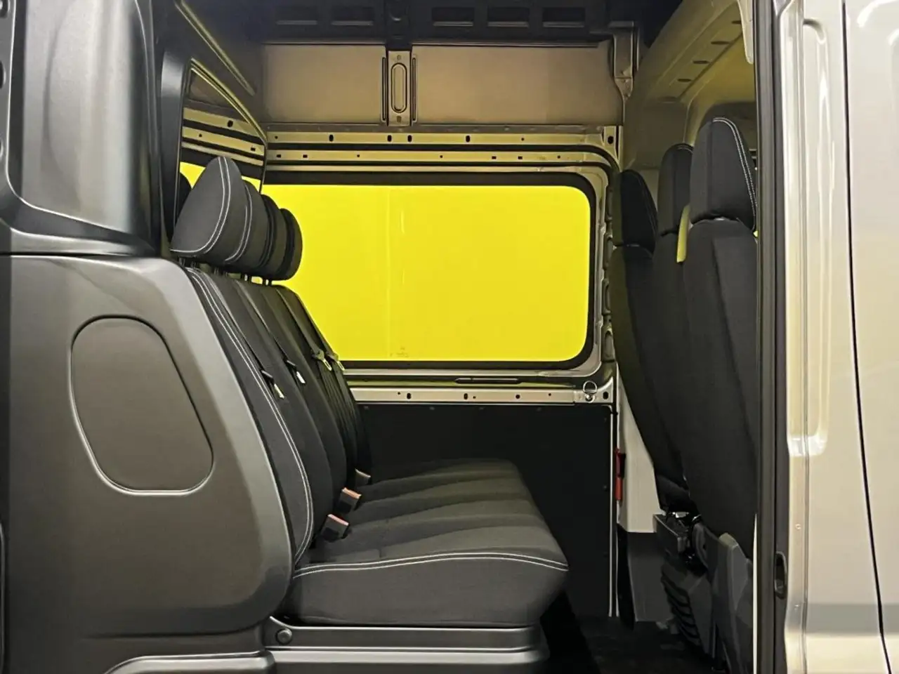 Peugeot Boxer 2026 — фото 19