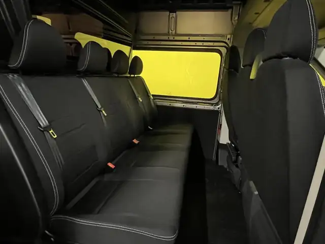 Peugeot Boxer view 8