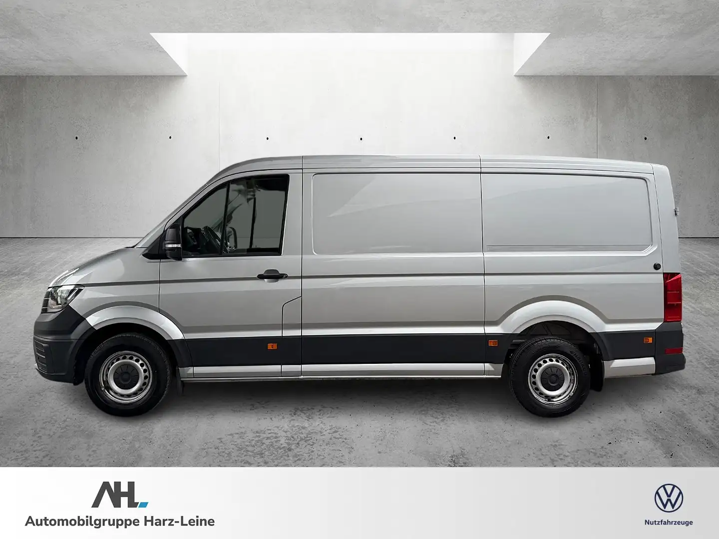 Volkswagen Crafter 35 Kasten MR 2.0 TDI DSG Klima Navi AHK RF Silber - 2