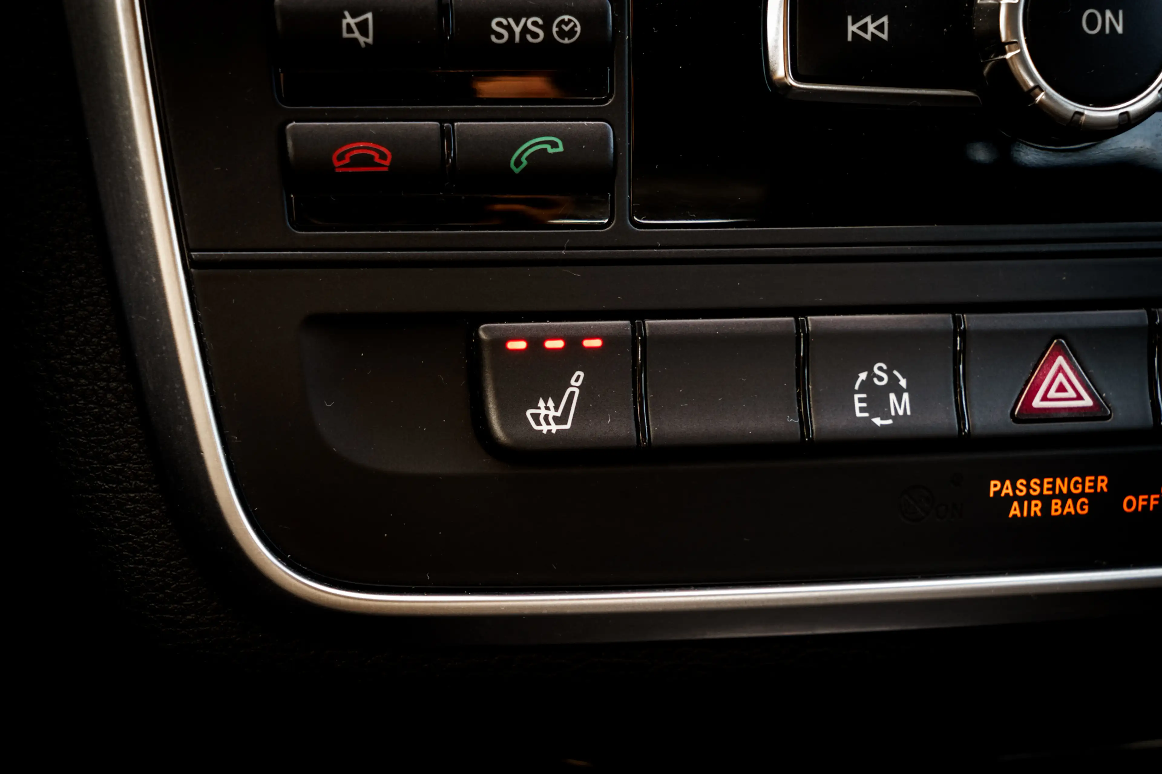 Mercedes-Benz GLA 200 Ambition Automaat | Trekhaak | Stoelverwarming | N — photo 8