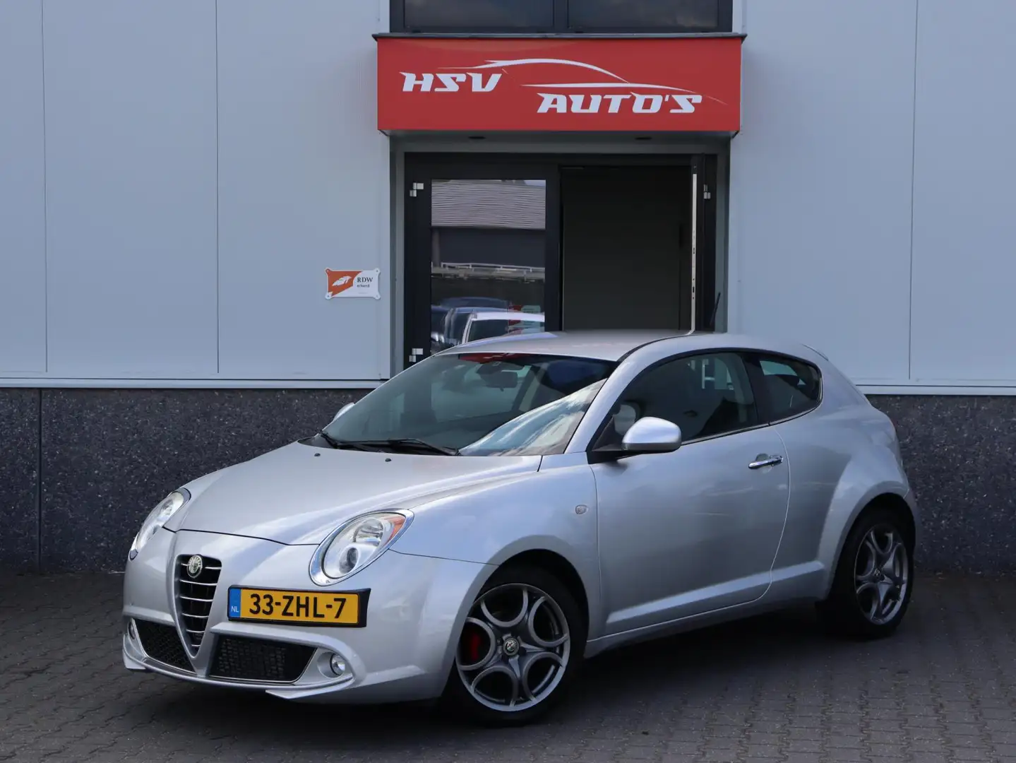 Alfa Romeo MiTo 0.9 TwinAir Distinctive navi LEER org NL Grijs - 1