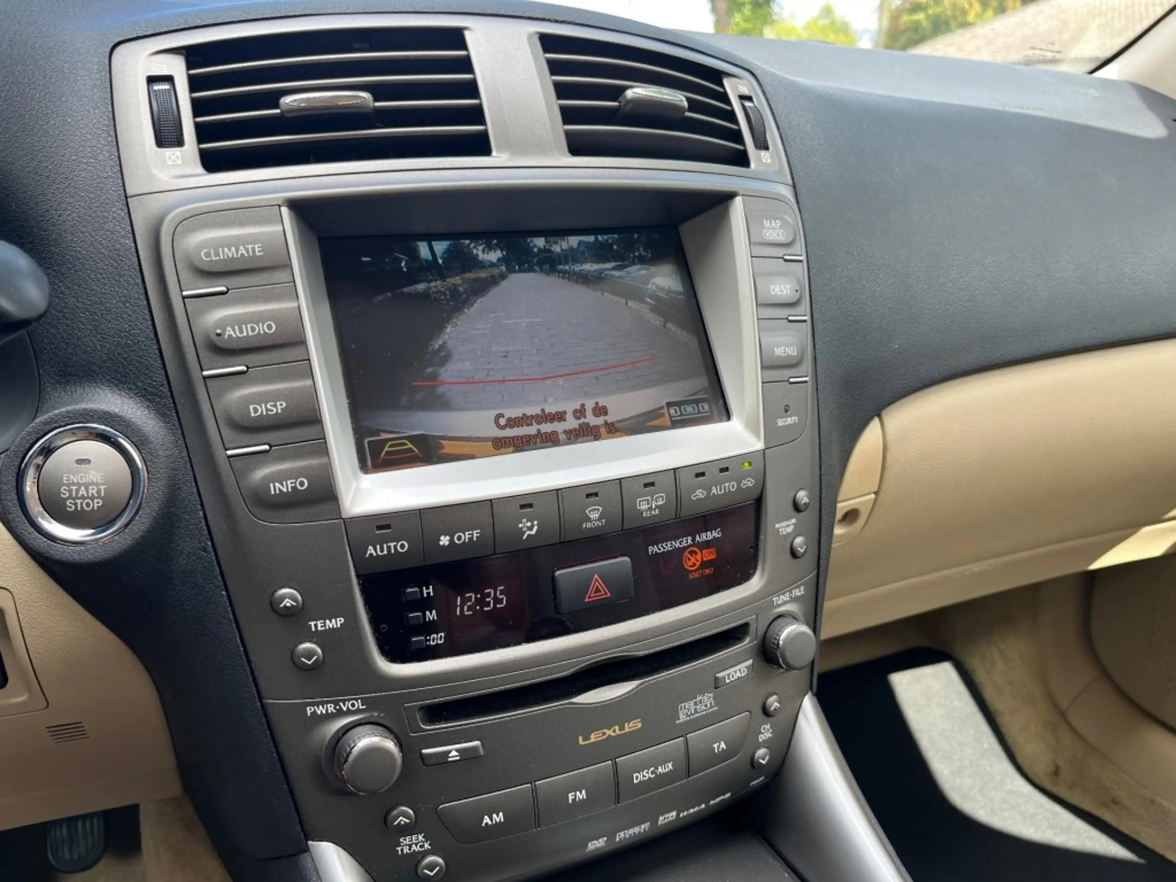 Lexus 250 BUSINESS AUTOMAAT / AIRCO-ECC / NAVI / TREKHAA — photo 10