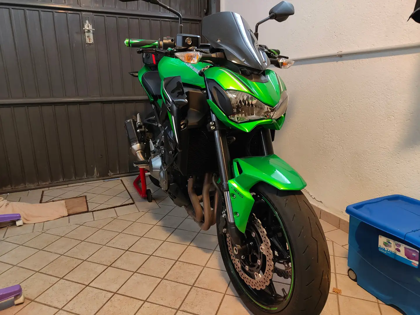 Kawasaki Z 900 Verde - 2