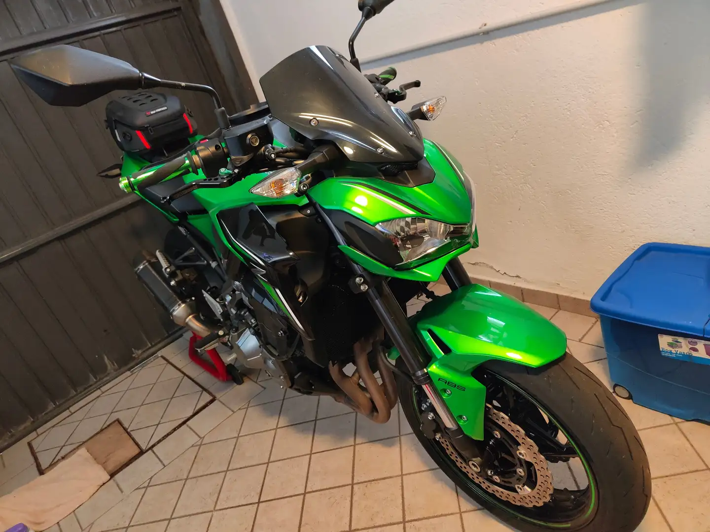 Kawasaki Z 900 Verde - 1
