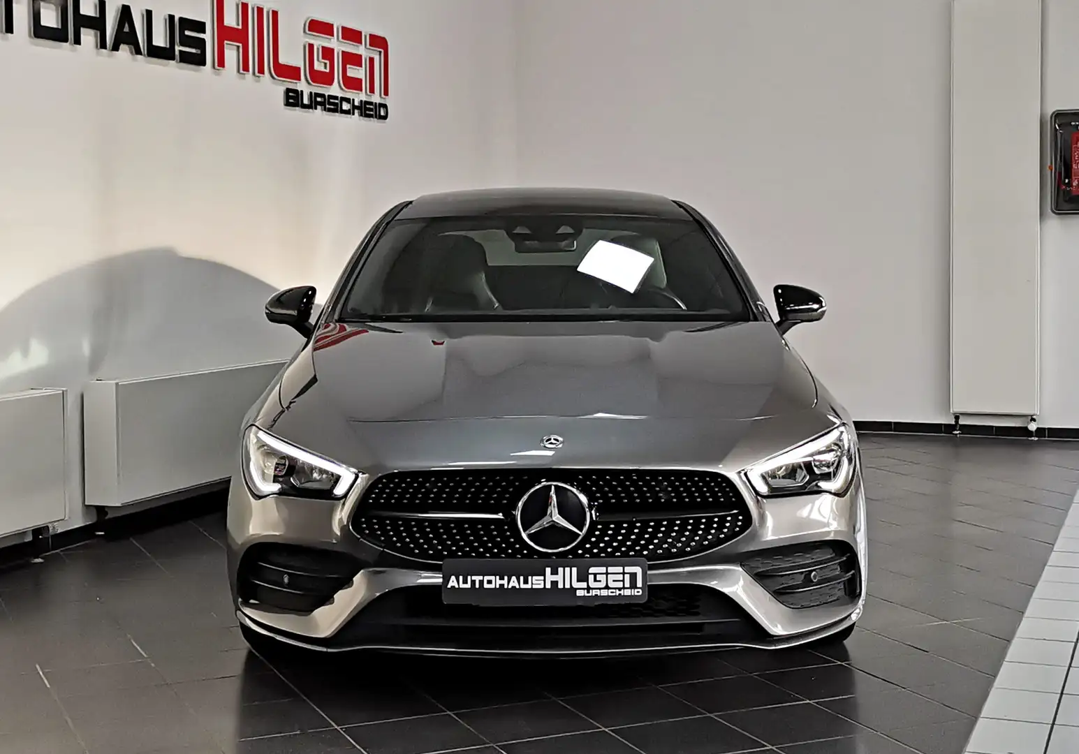 Mercedes-Benz CLA 200 AMG 7-G*Pano*R.Kamera**Navi*Ambiente-Bel Grijs - 2