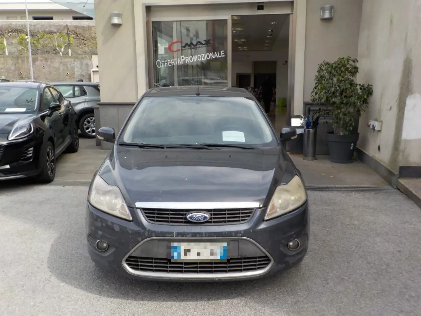 Ford Focus 2.0 GPL 145 CV 5p. Grigio - 1