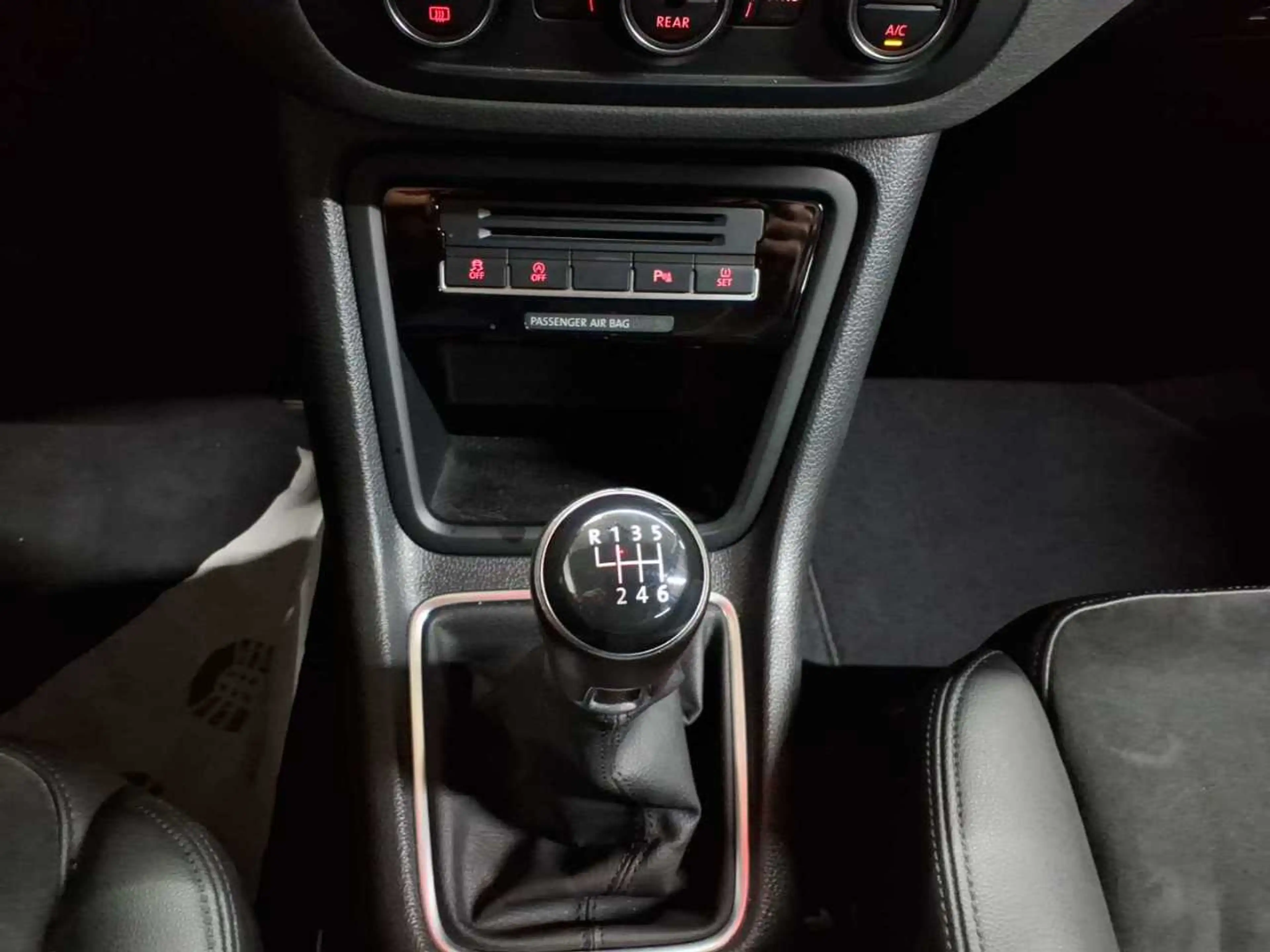 Volkswagen Sharan 1.4 TSI Highline — photo 10