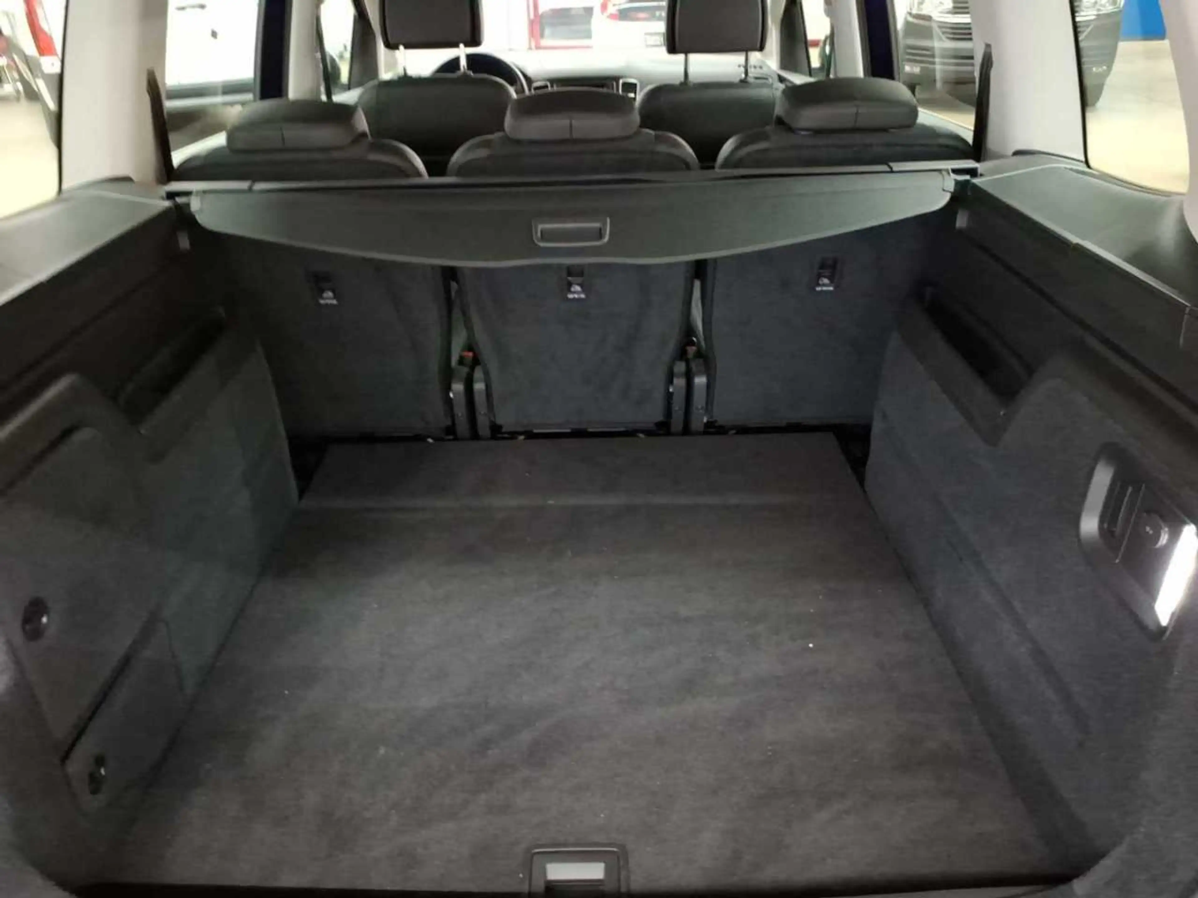 Volkswagen Sharan 1.4 TSI Highline — photo 15