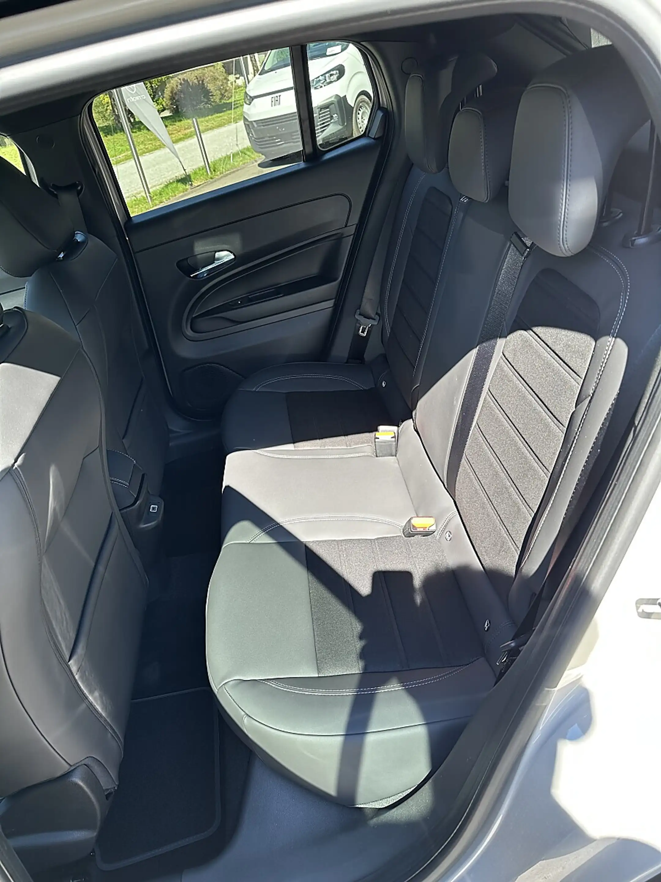 Fiat 600 1.2 Mild-Hybrid Sport Edition — photo 6