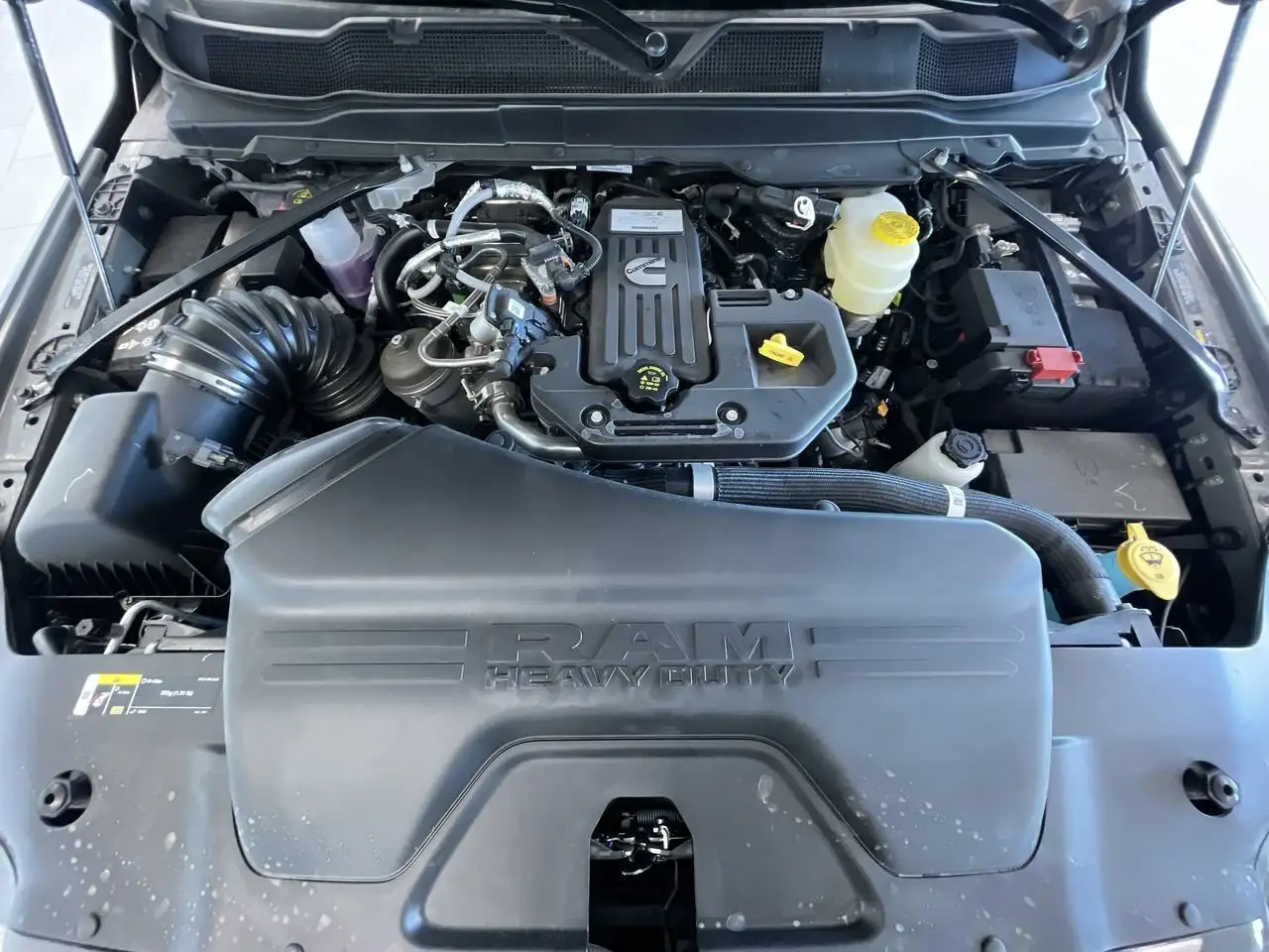 RAM 3500 photo RAM 3500